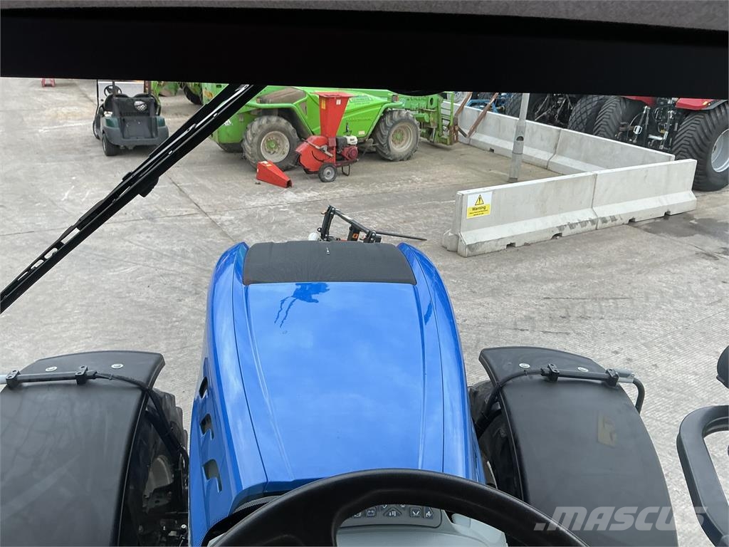 New Holland T7.245 Tractor (ST28005) Tractors