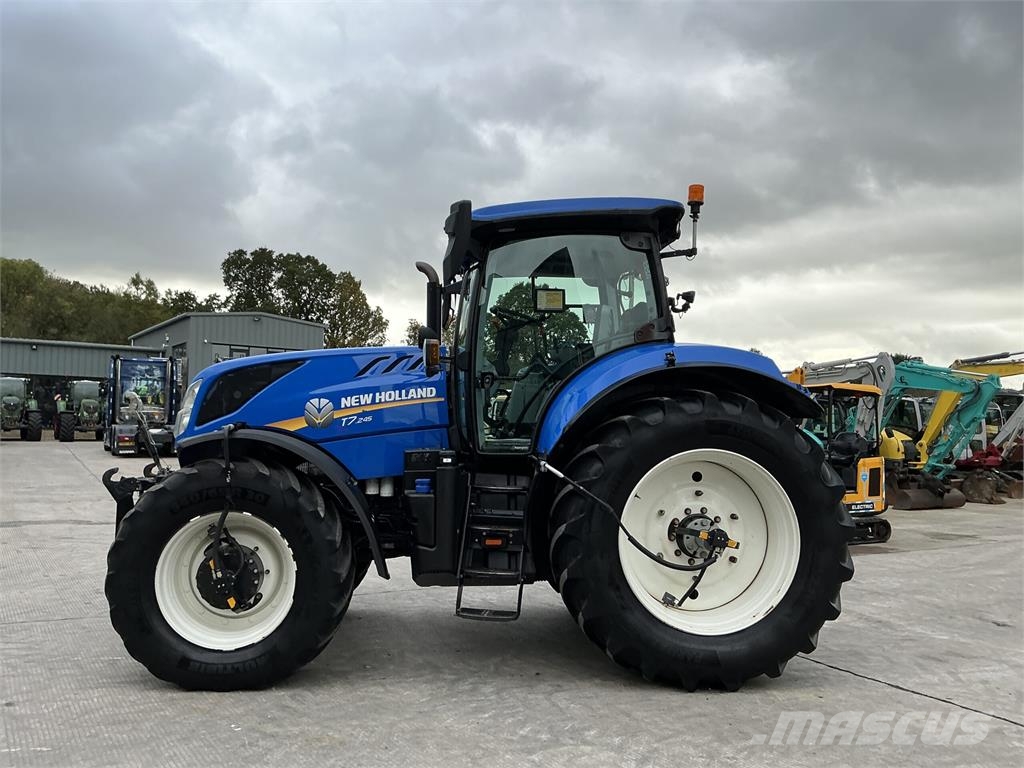 New Holland T7.245 Tractor (ST28005) Tractors