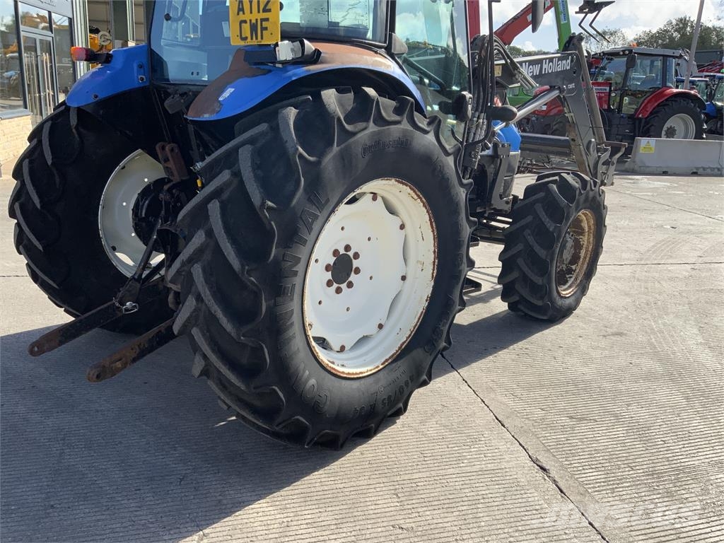 New Holland TD5050 Tractor (ST26131) Tractors