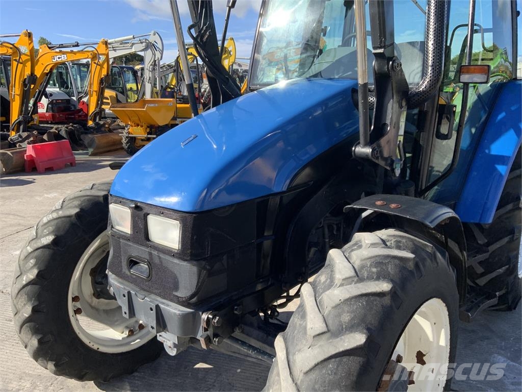 New Holland TL80 Tractor (ST27666) Tractors