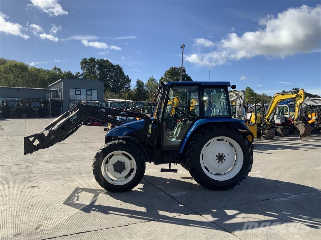 New Holland TL80 Tractor (ST27666) Tractors