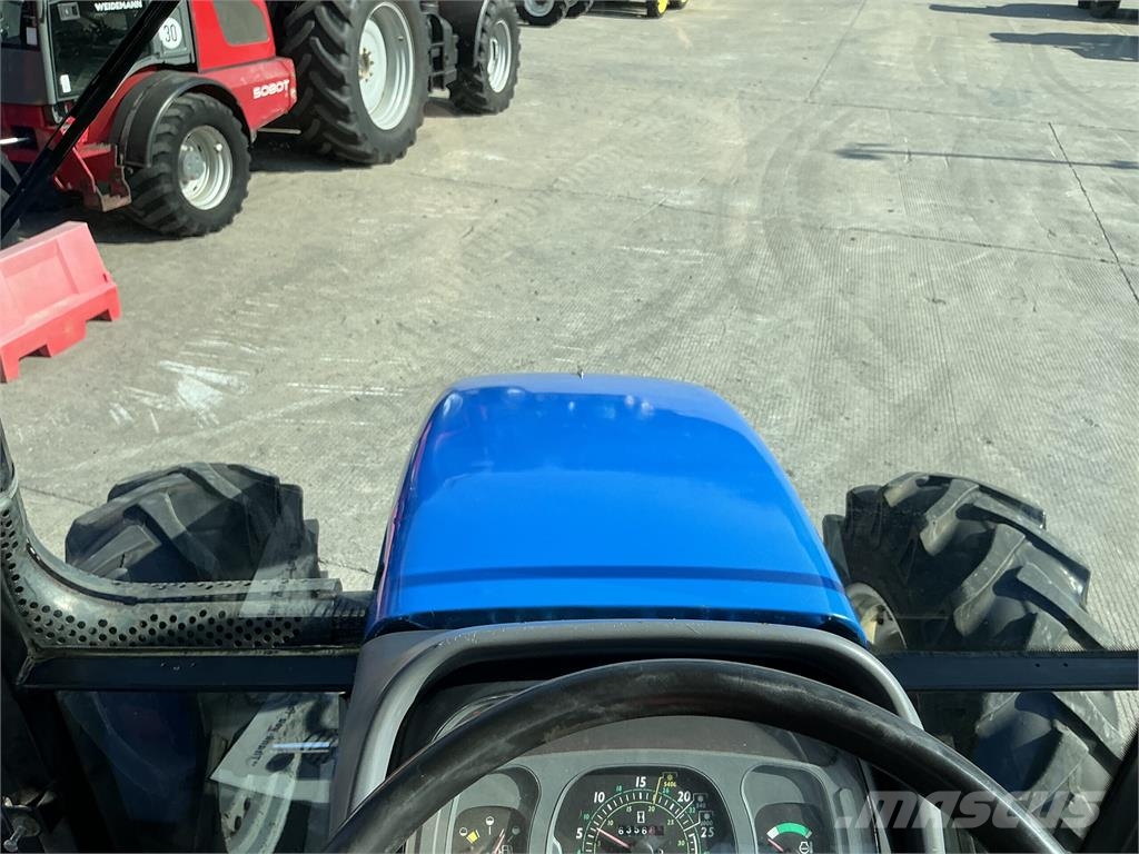 New Holland TN80F Narrow Super Steer Tractor (ST26561) Otra maquinaria agrícola