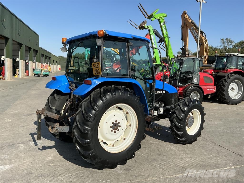 New Holland TN80F Narrow Super Steer Tractor (ST26561) Otra maquinaria agrícola