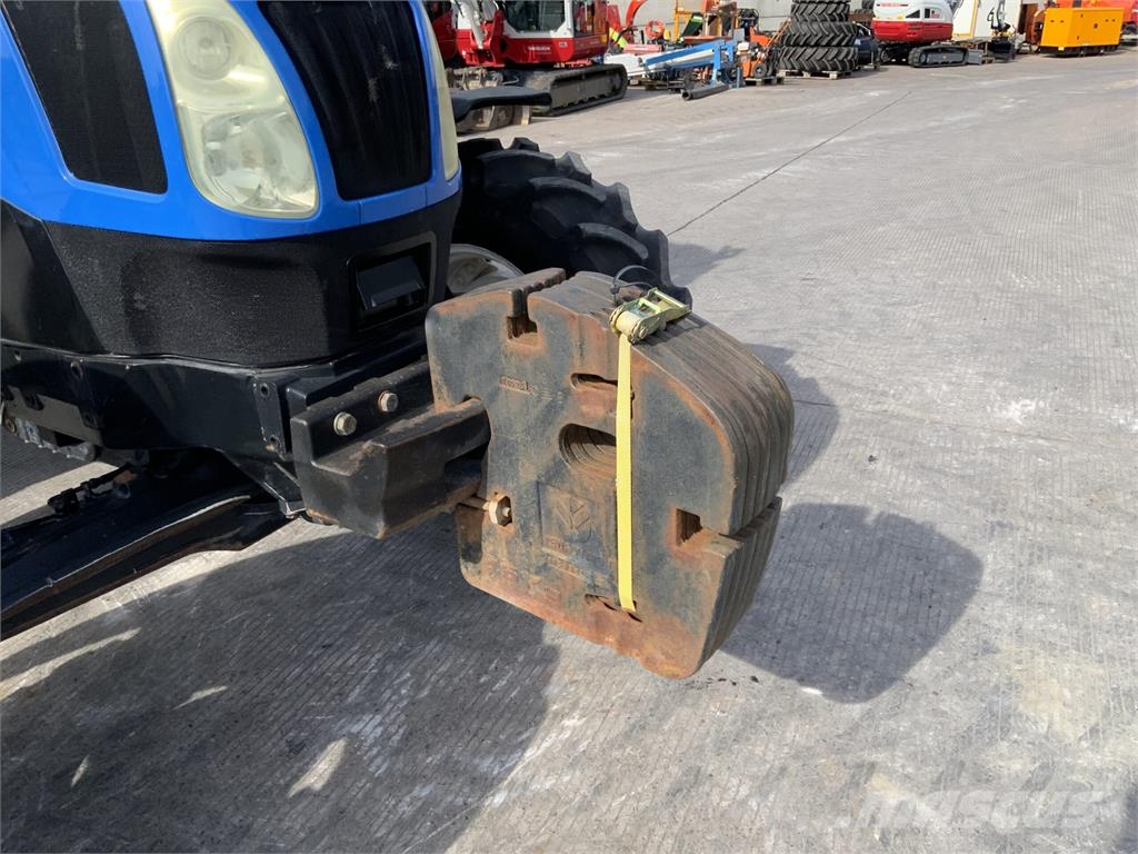 New Holland TS100A Tractor (ST27374) Tractores