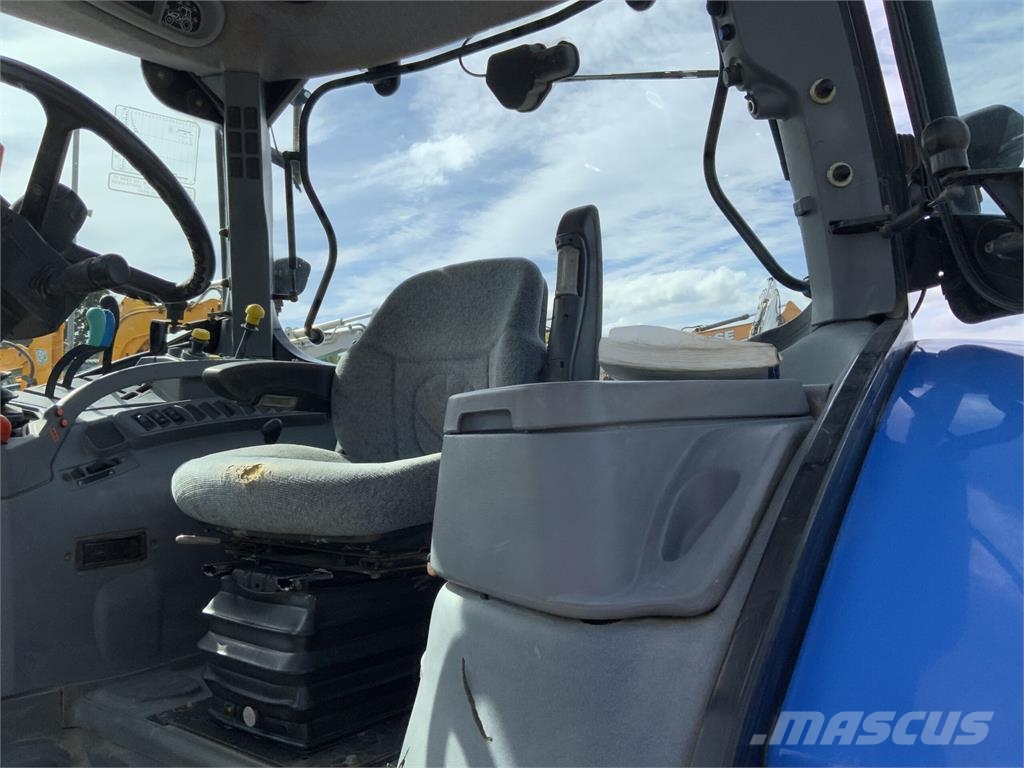 New Holland TS100A Tractor (ST27374) Tractores