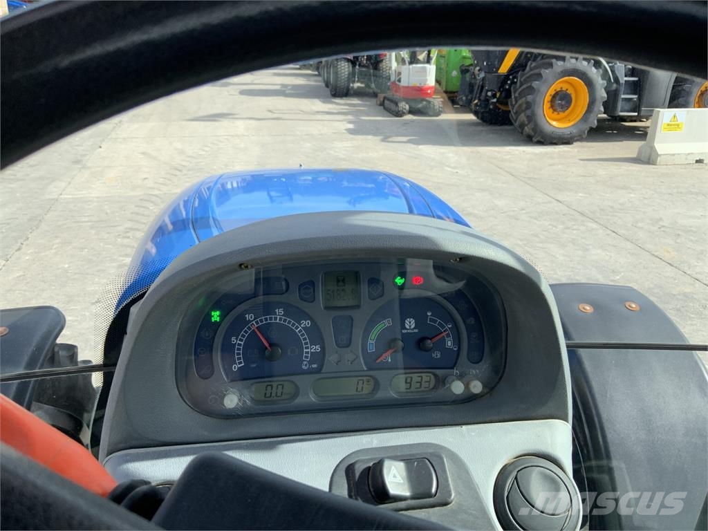New Holland TS100A Tractor (ST27374) Tractores