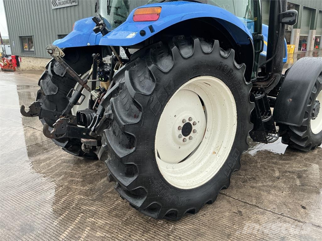 New Holland TS100A Tractor (ST27523) Tractors