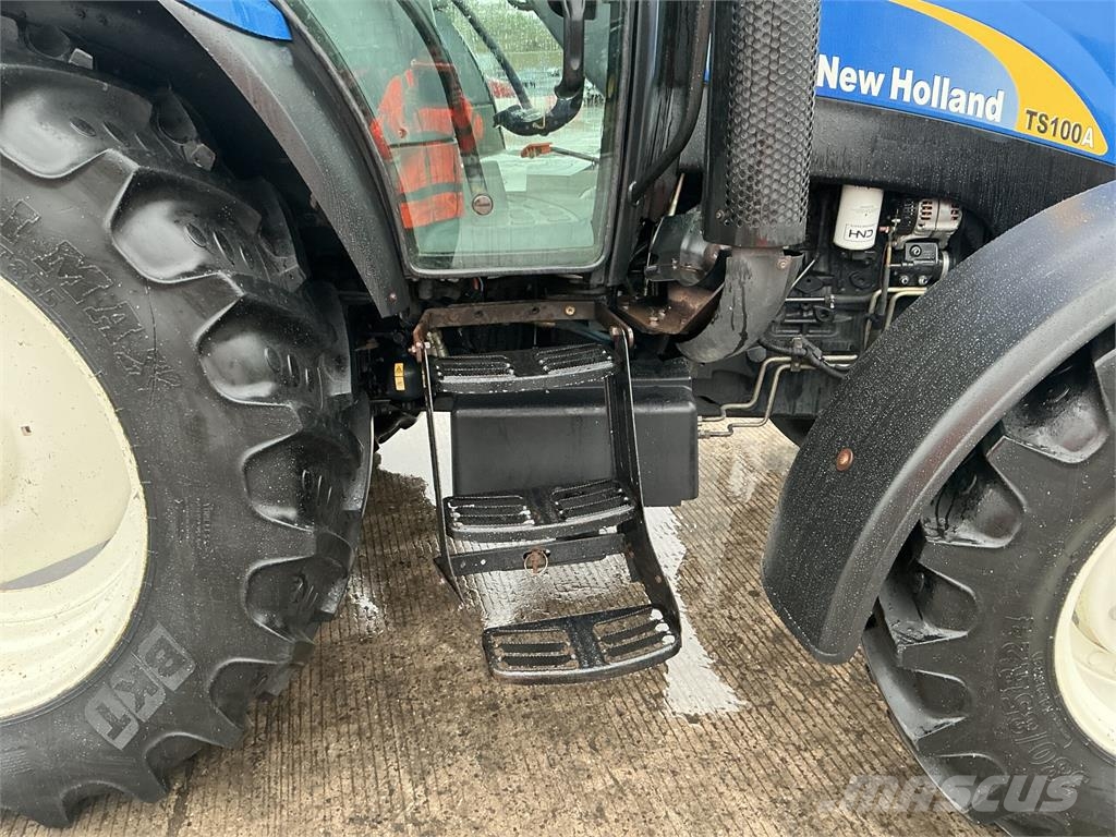 New Holland TS100A Tractor (ST27523) Tractors