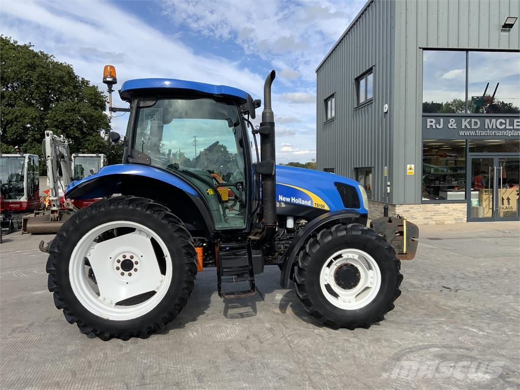 New Holland TS100A Tractor (ST27374) Tractores