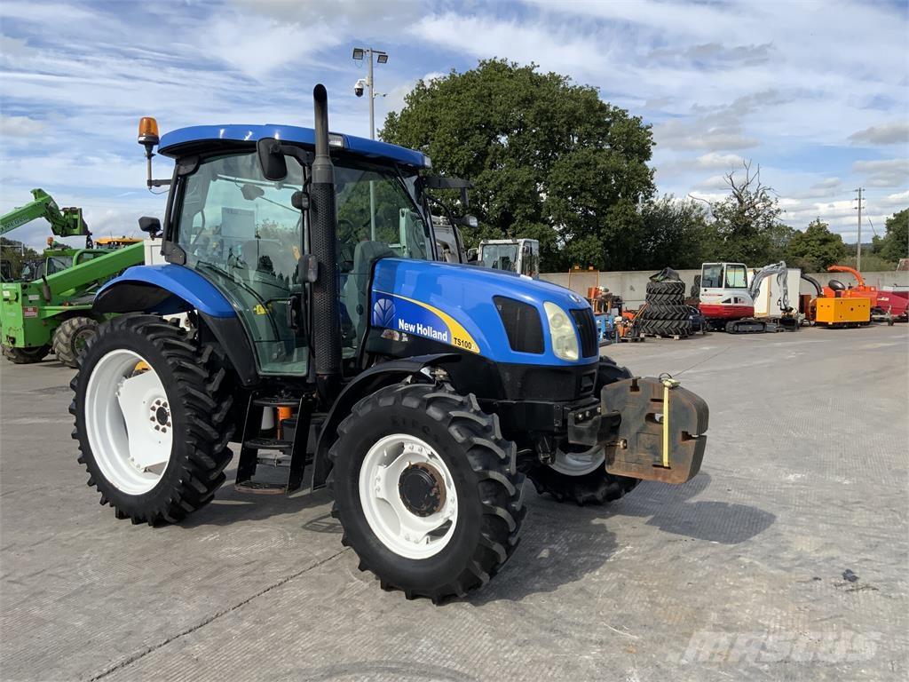 New Holland TS100A Tractor (ST27374) Tractores