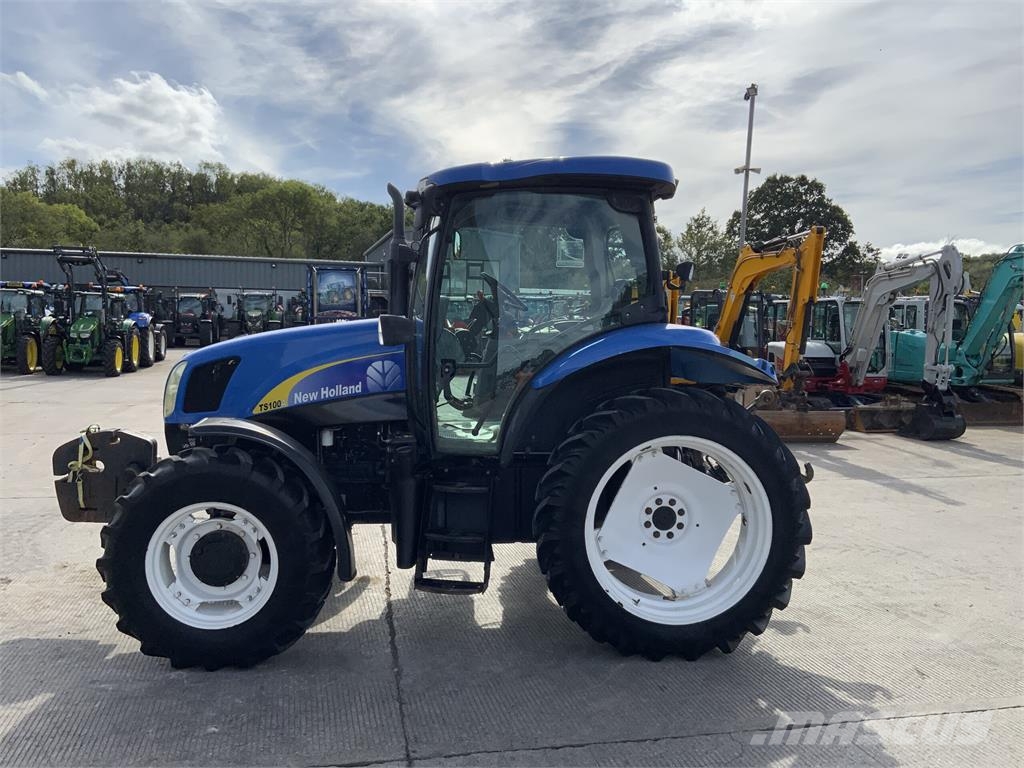 New Holland TS100A Tractor (ST27374) Tractores
