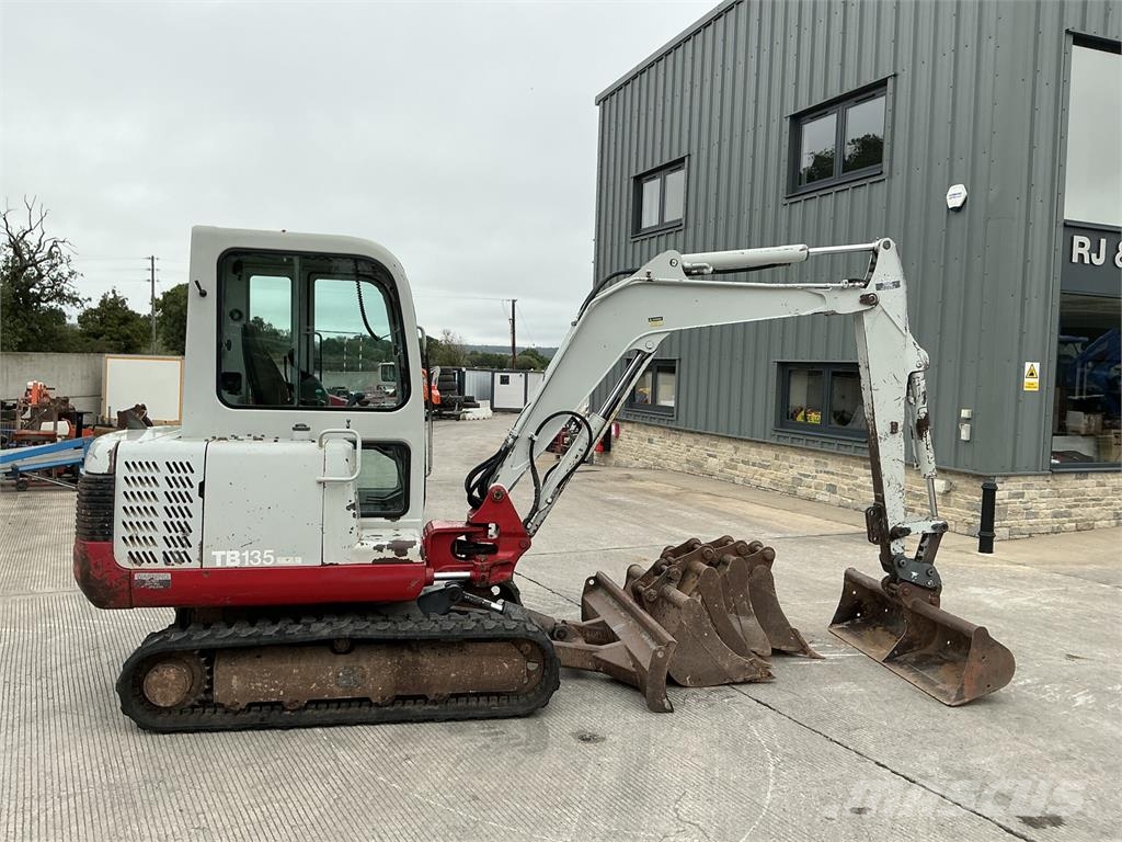 Takeuchi TB135 Digger (ST27703) Maszyny rolnicze - Inne