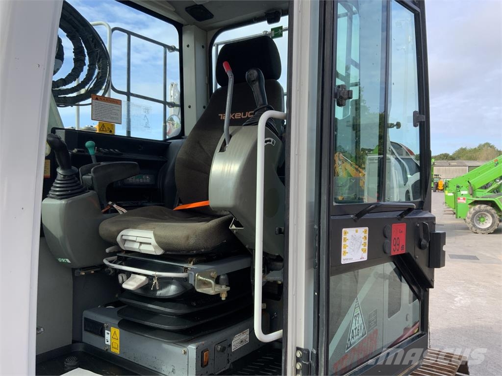 Takeuchi TB2150R Digger (ST27502) ماكينات زراعية - غير ذلك