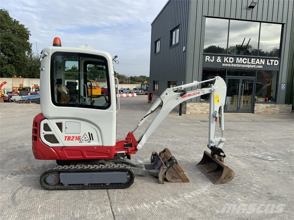 Takeuchi TB216 Digger (ST27761) ماكينات زراعية - غير ذلك