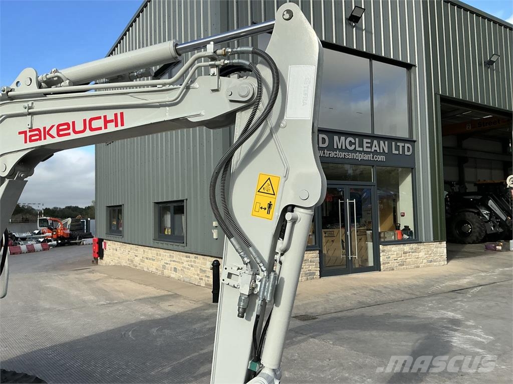 Takeuchi TB230 Digger (ST27578) Egyéb mezőgazdasági gépek