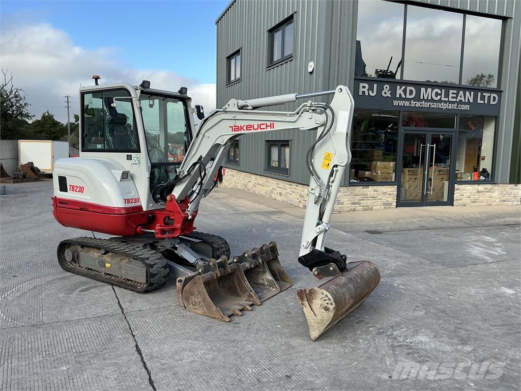 Takeuchi TB230 Digger (ST27578) Egyéb mezőgazdasági gépek
