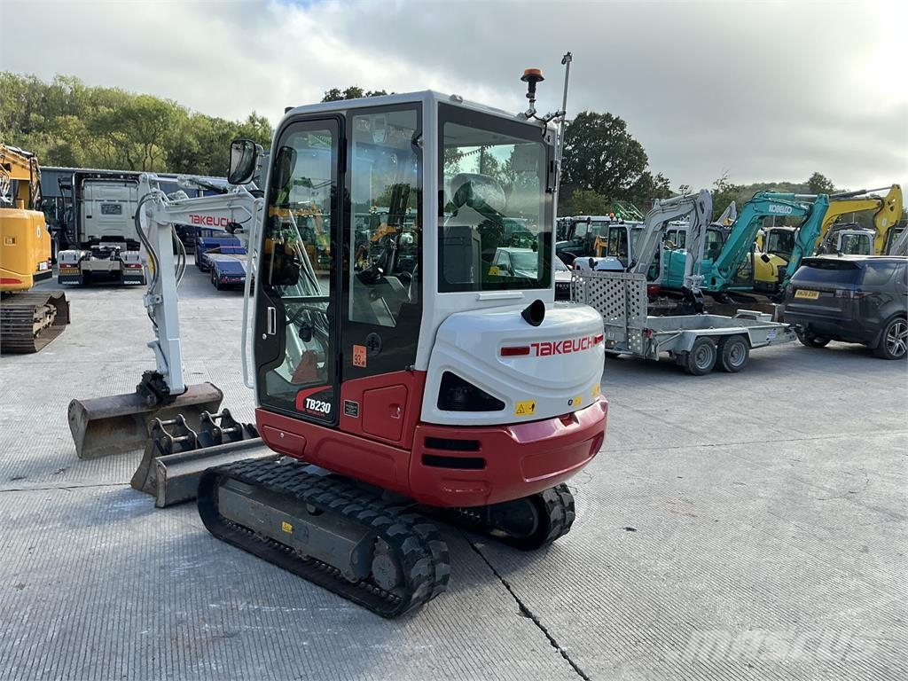 Takeuchi TB230 Digger (ST27578) Egyéb mezőgazdasági gépek