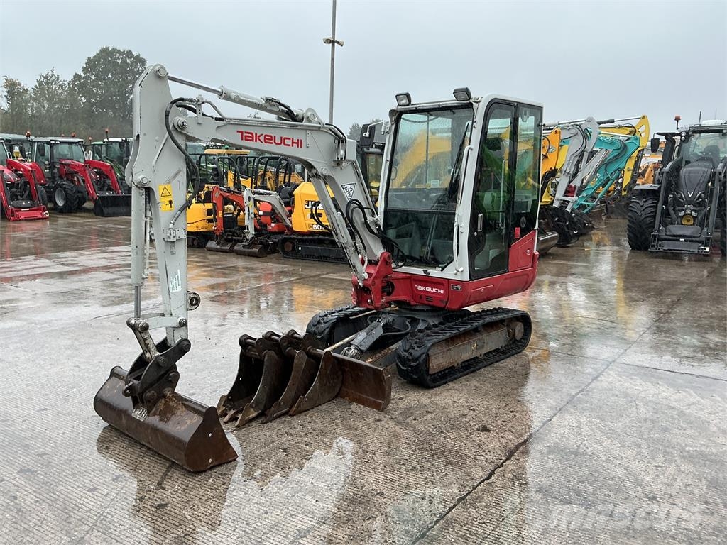 Takeuchi TB230 Digger (ST27981) Gravemaskiner på larvebånd
