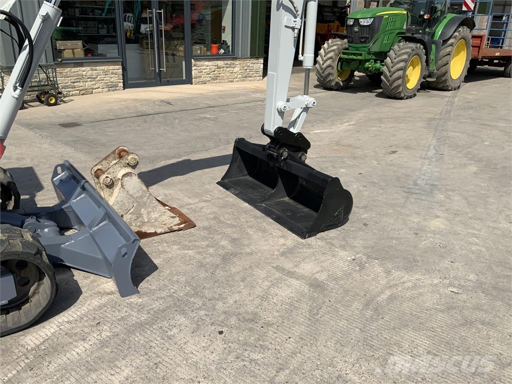 Takeuchi TB250 Digger (ST24283) Sonstige Landmaschinen