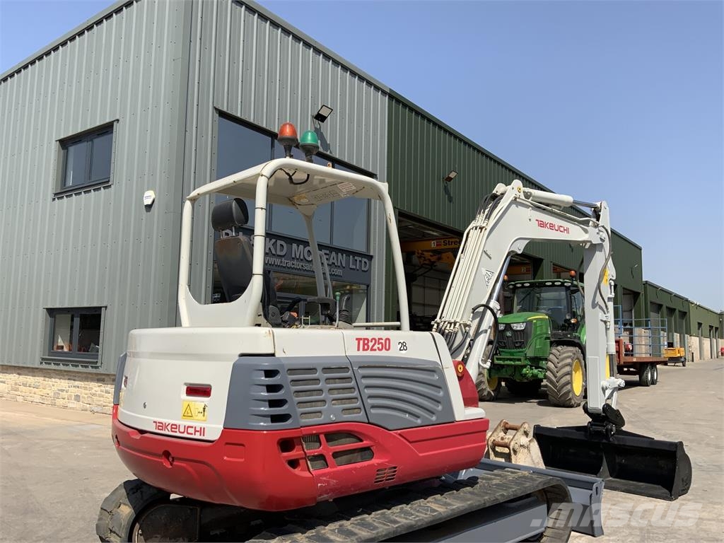 Takeuchi TB250 Digger (ST24283) Sonstige Landmaschinen