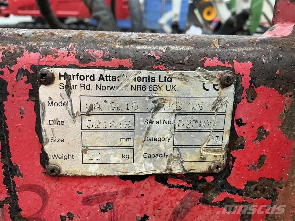 Takeuchi TK72S Breaker ماكينات زراعية - غير ذلك