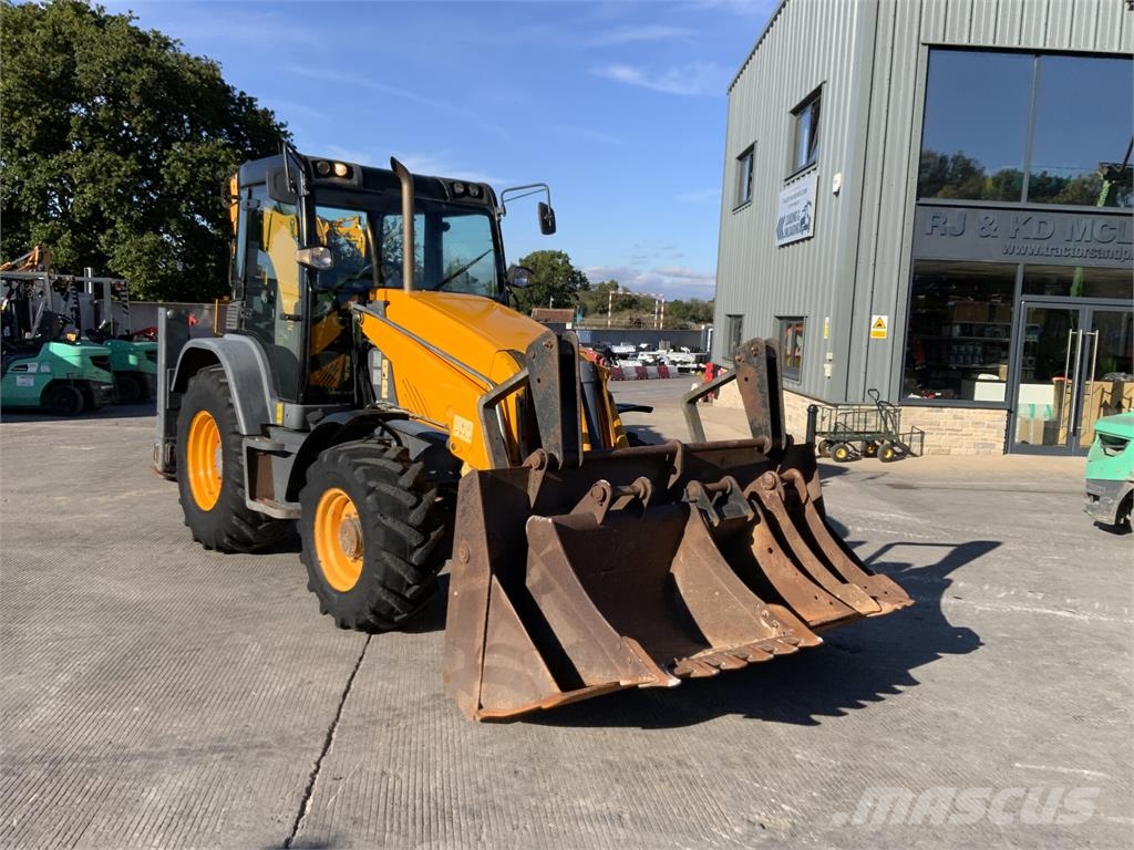 Terex TLB 890 wheeled digger (ST27614) Other