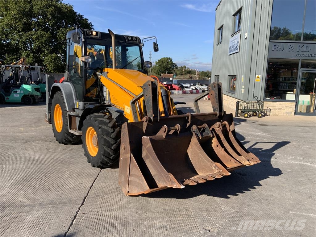 Terex TLB 890 wheeled digger (ST27614) Other