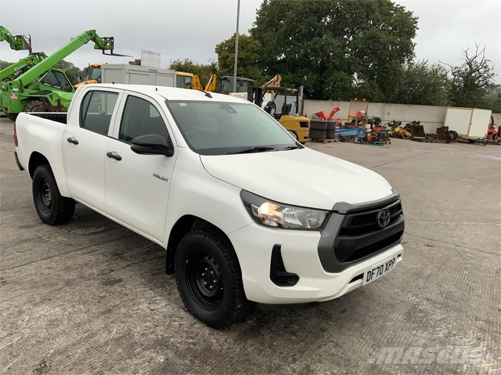 Toyota Hilux 2.4 D-4D Active 4WD Euro 6 (ST27633) Další