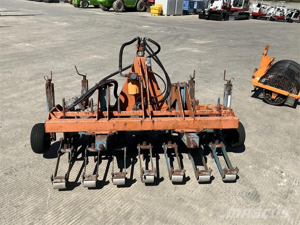 Twose 5ft Turf Conditioner Maszyny rolnicze - Inne