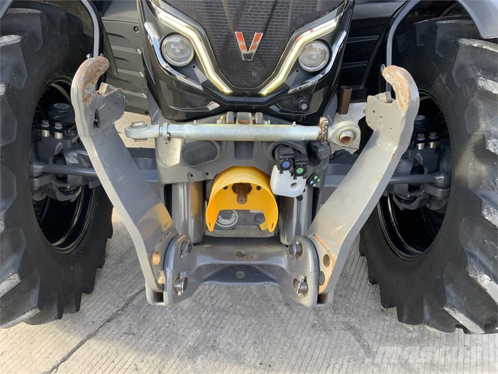 Valtra N135 Active Tractor (ST27903) Tractors