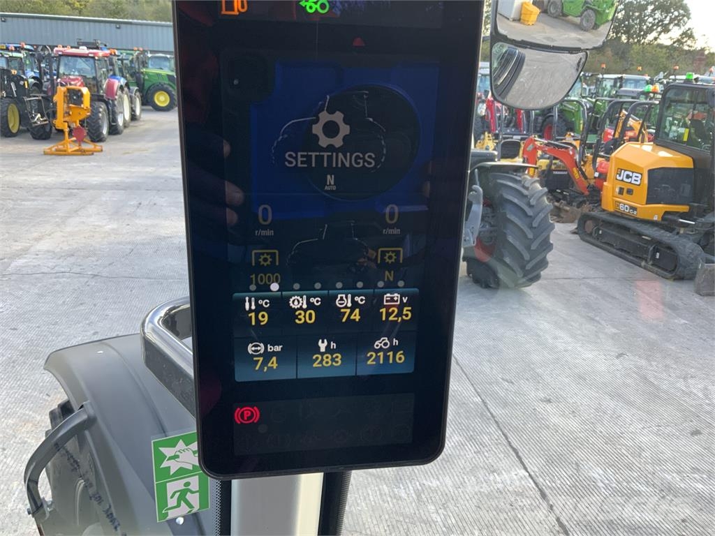 Valtra N135 Active Tractor (ST27903) Tractors