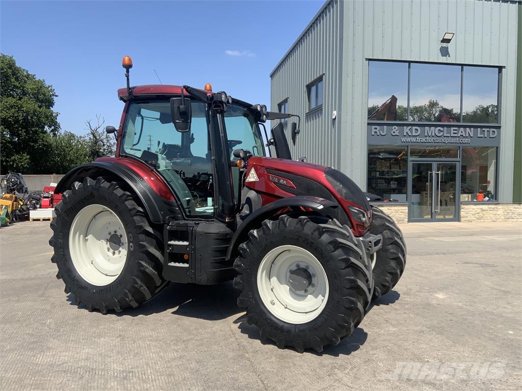 Valtra N154 Active Tractor (ST27062) Сільгосптехніка - Інші