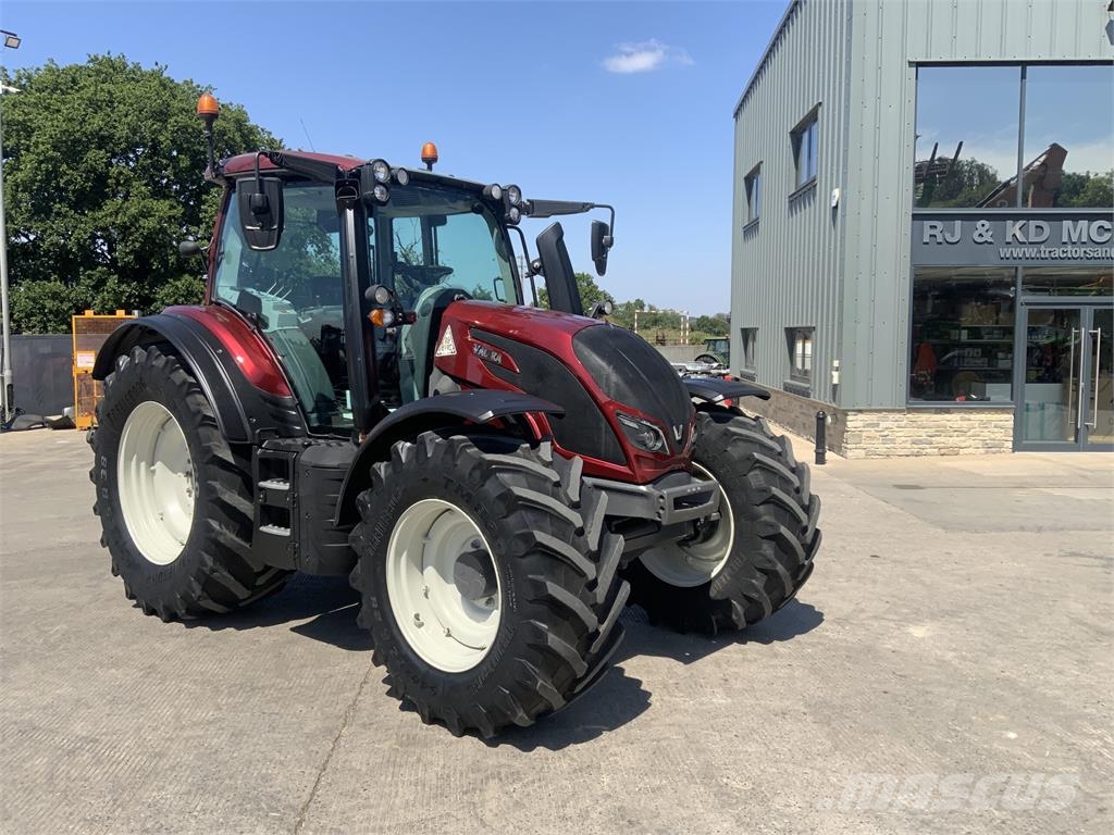 Valtra N154 Active Tractor (ST27062) Сільгосптехніка - Інші