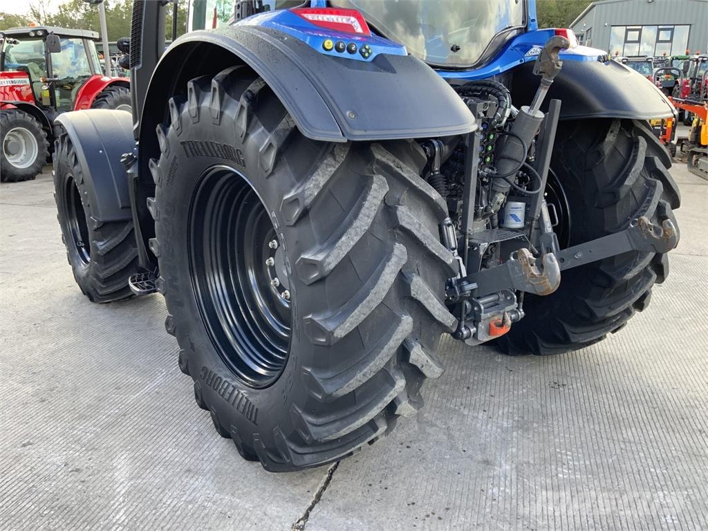 Valtra N174 unlimited Direct Tractor (ST27789) Traktorok