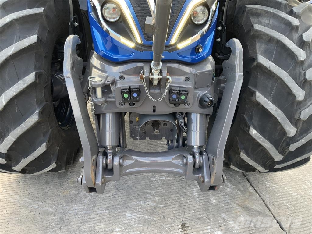 Valtra Q265 Unlimited Tractor (ST27767) ماكينات زراعية - غير ذلك