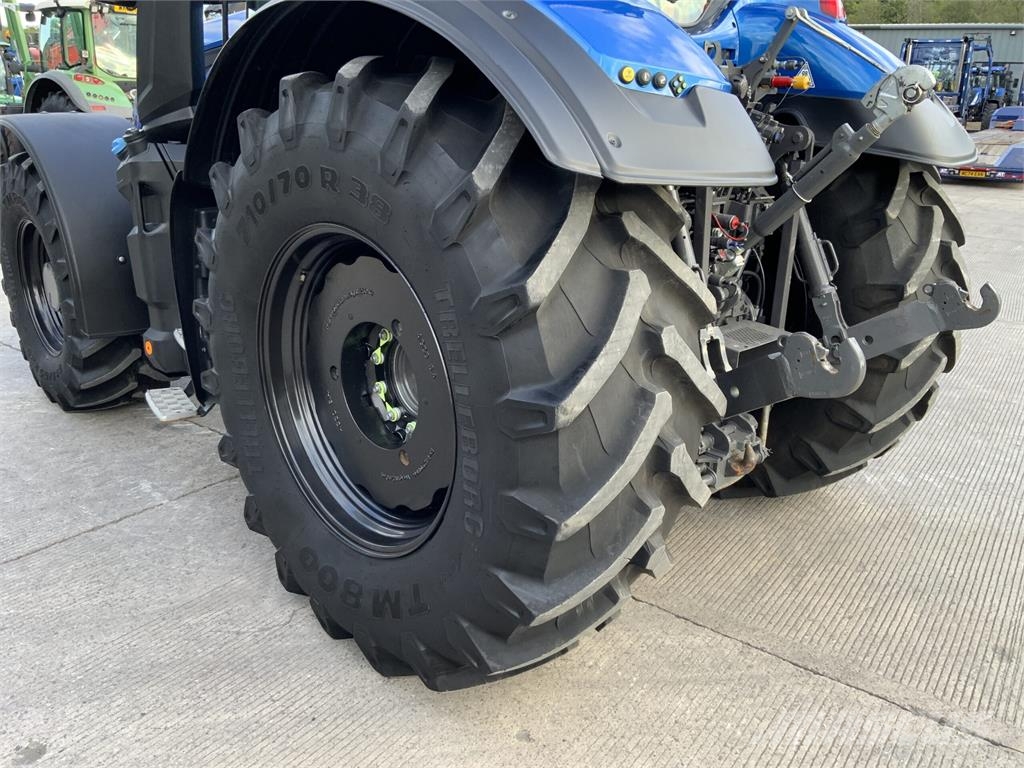 Valtra Q265 Unlimited Tractor (ST27767) ماكينات زراعية - غير ذلك