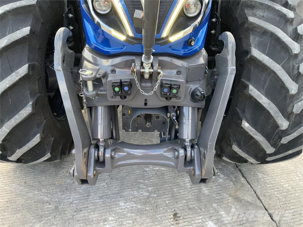 Valtra Q265 Unlimited Tractor (ST27767) ماكينات زراعية - غير ذلك