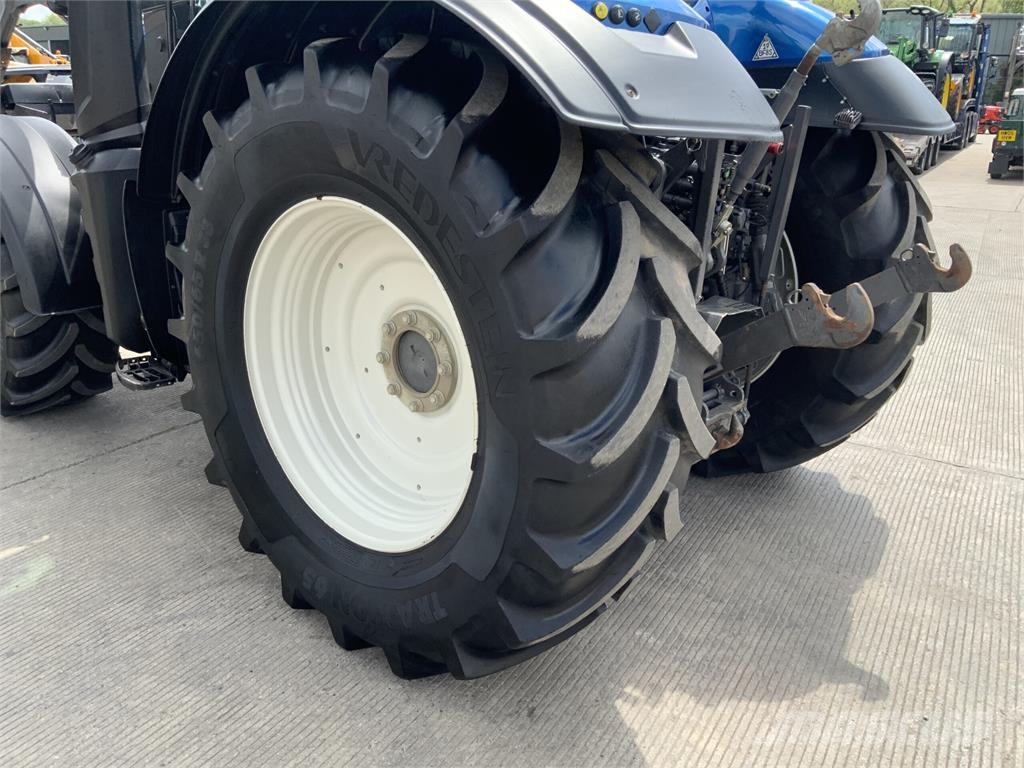 Valtra T155 Active (ST26475) Farm machinery