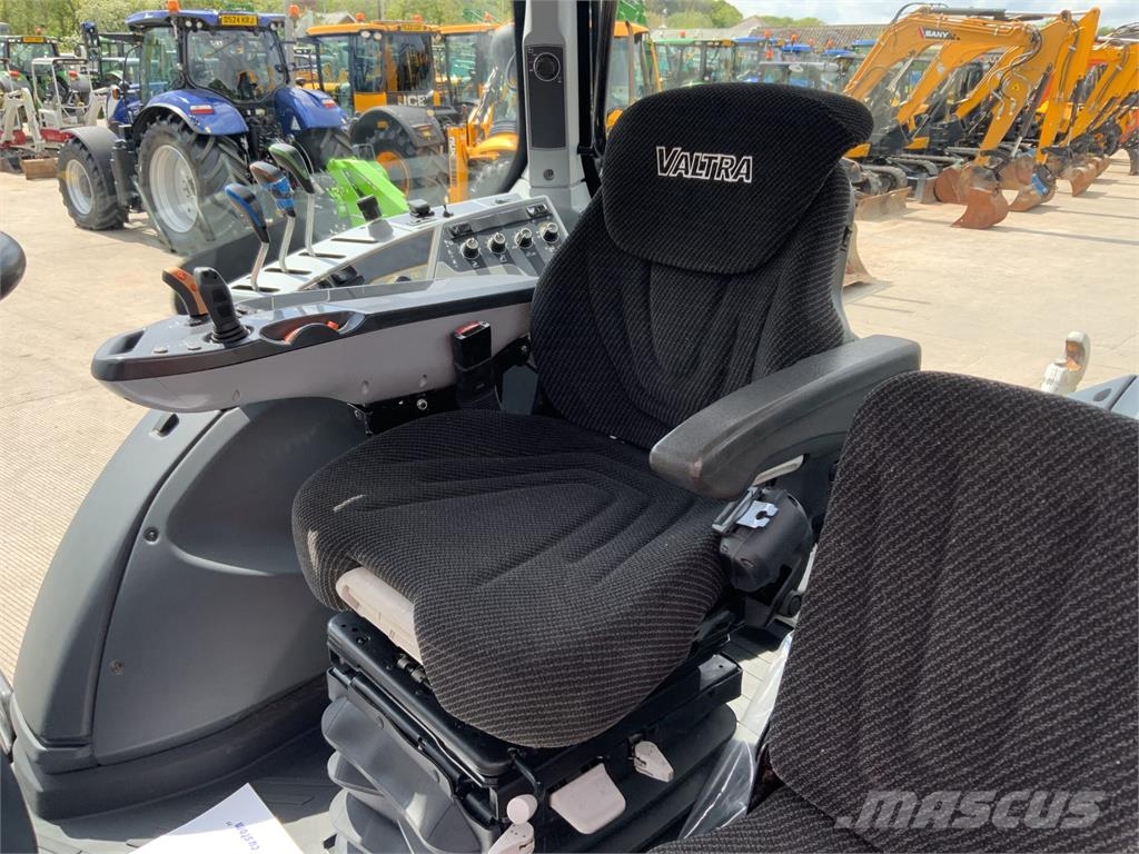 Valtra T155 Active (ST26475) Farm machinery