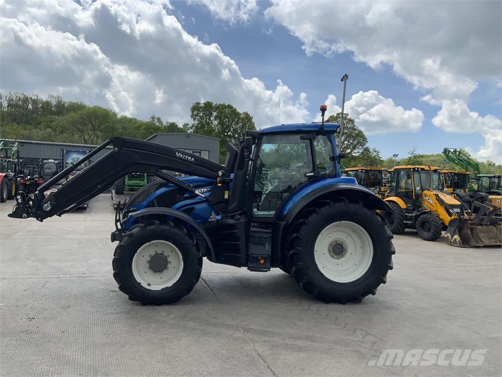 Valtra T155 Active (ST26475) Farm machinery