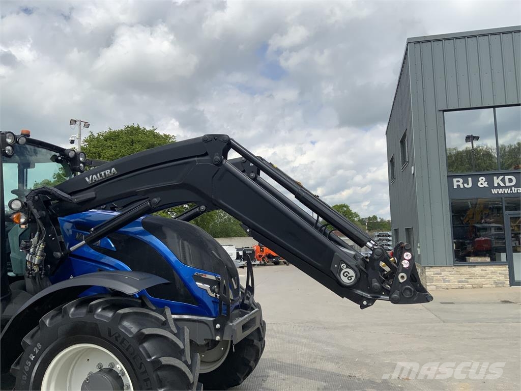 Valtra T155 Active (ST26475) Farm machinery