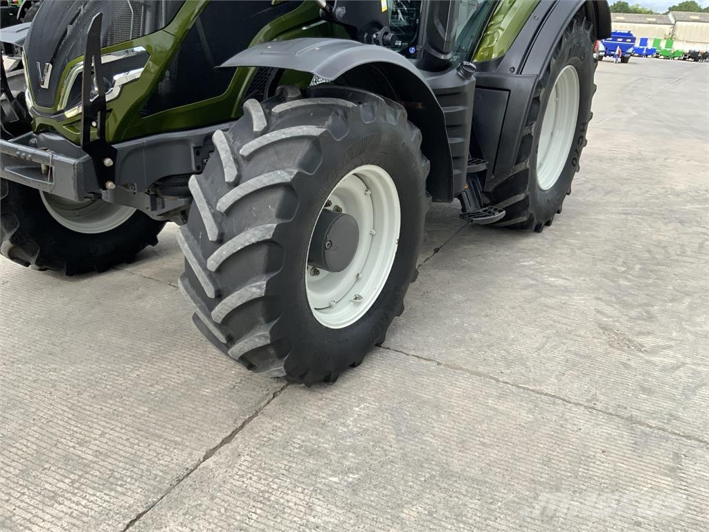 Valtra T155 Active Tractor (ST26785) Landbrug - Andet 