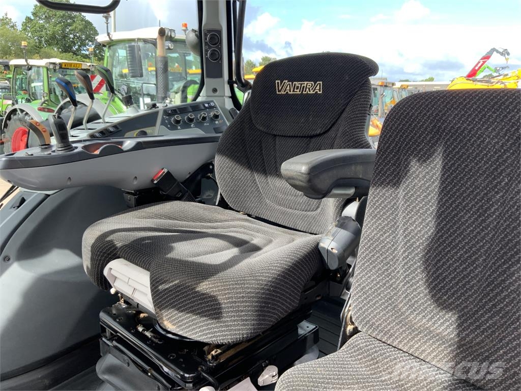 Valtra T155 Active Tractor (ST26785) Landbrug - Andet 