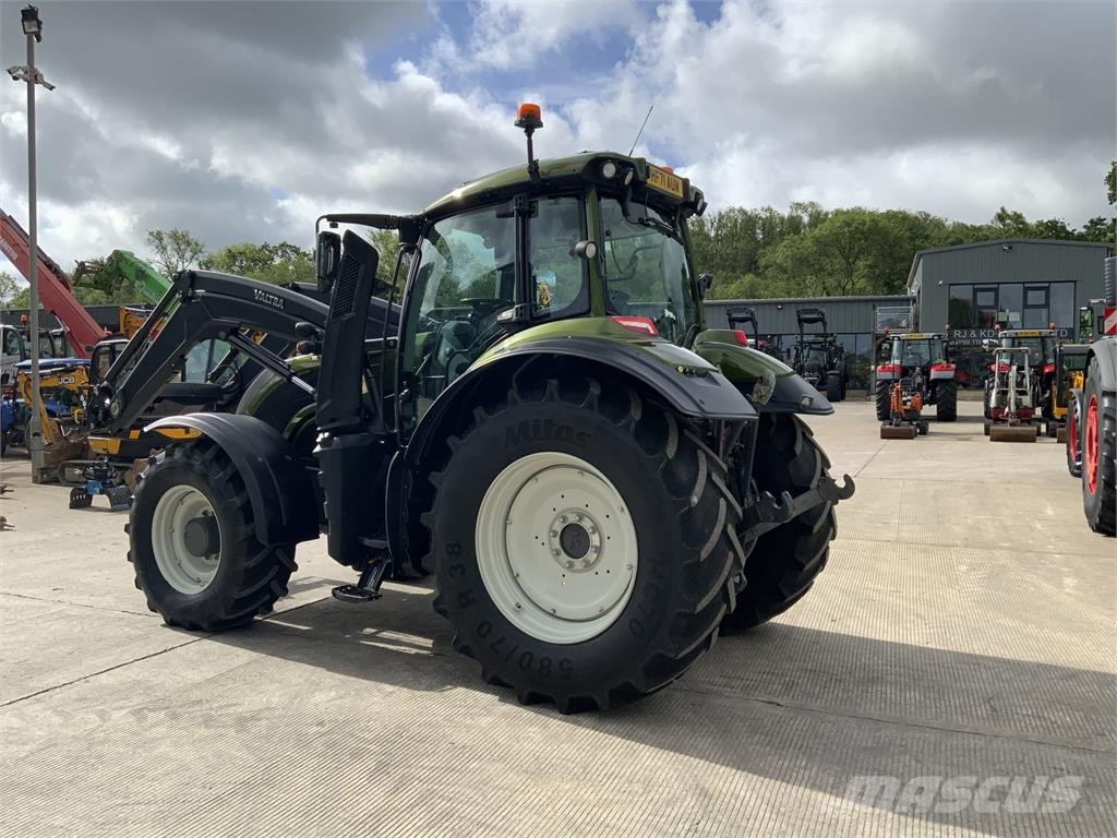 Valtra T155 Active Tractor (ST26785) Landbrug - Andet 