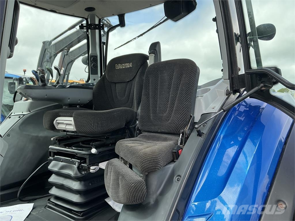 Valtra T174 Active tractor (ST26435) Landbrug - Andet 