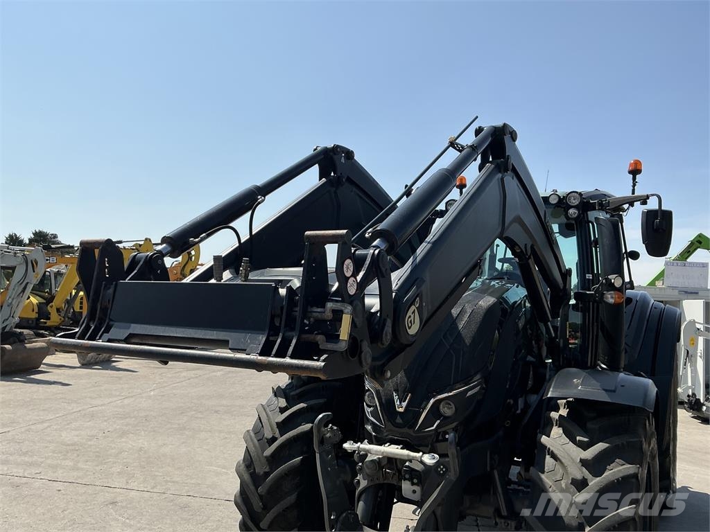 Valtra T174 Active Unlimited Tractor (ST25060) Egyéb mezőgazdasági gépek