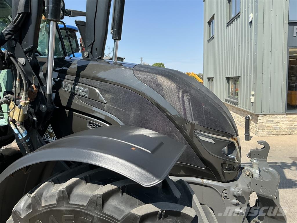 Valtra T174 Active Unlimited Tractor (ST25060) Egyéb mezőgazdasági gépek