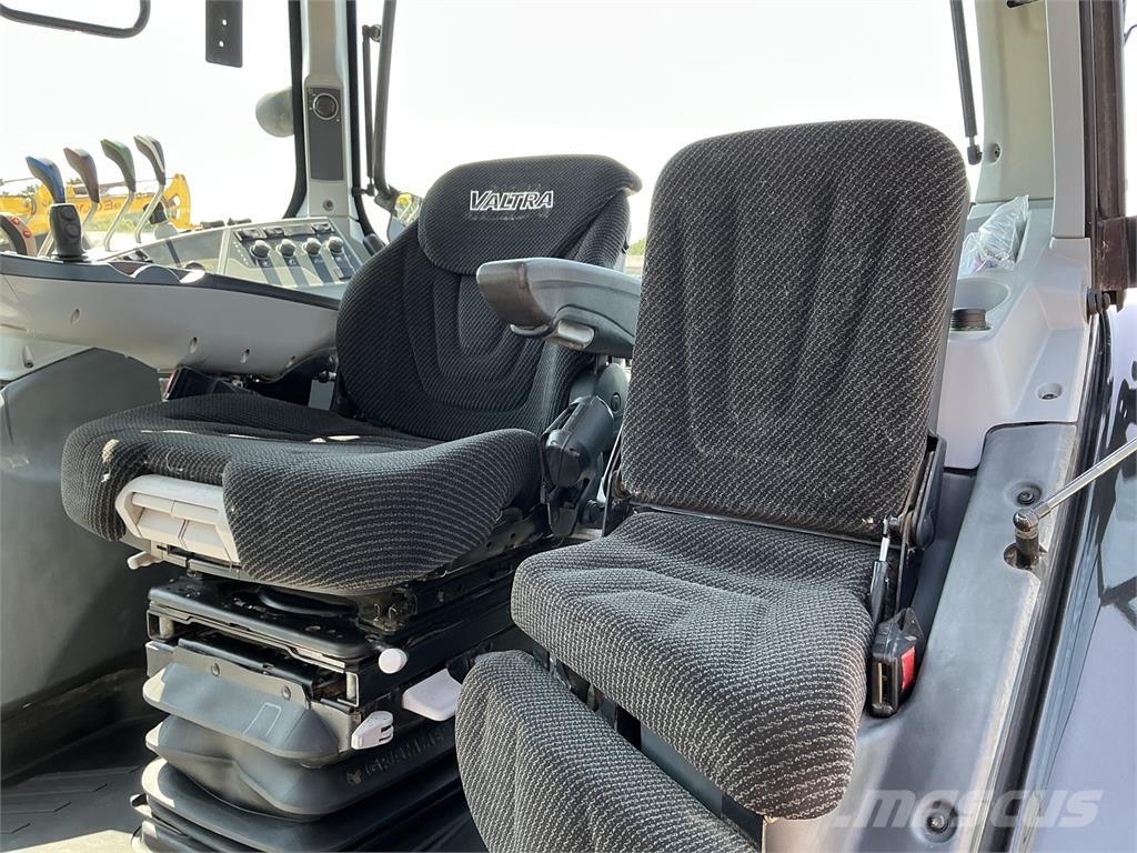 Valtra T174 Active Unlimited Tractor (ST25060) Egyéb mezőgazdasági gépek
