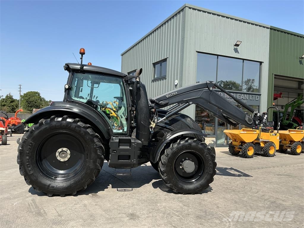 Valtra T174 Active Unlimited Tractor (ST25060) Egyéb mezőgazdasági gépek