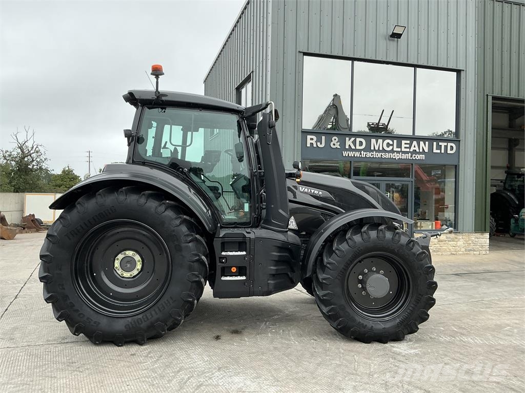 Valtra T175 Versu Tractor (ST27583) Maszyny rolnicze - Inne